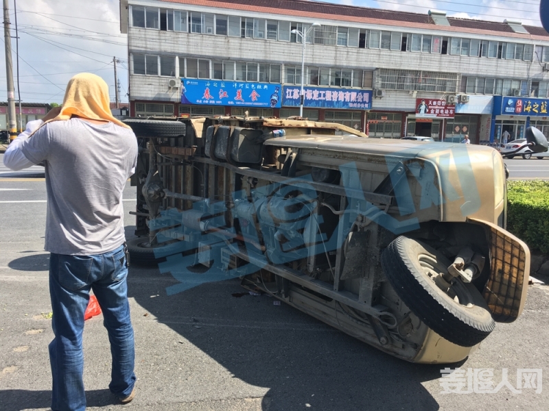 翻车IMG_2288.JPG