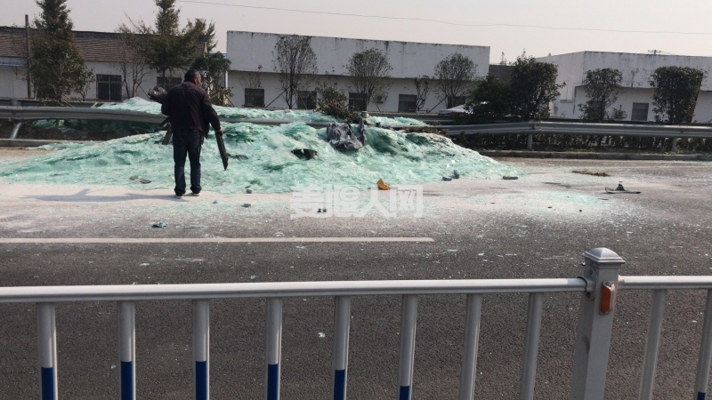 微信图片_20171103093159.jpg