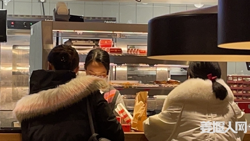 1613258511826635_515.jpg