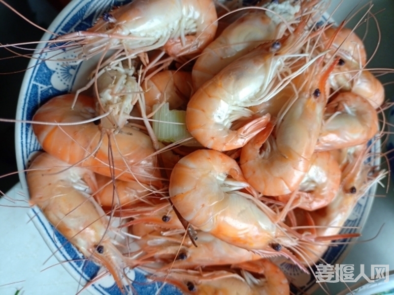 130154oz4a1a18rzu0tu87.jpg