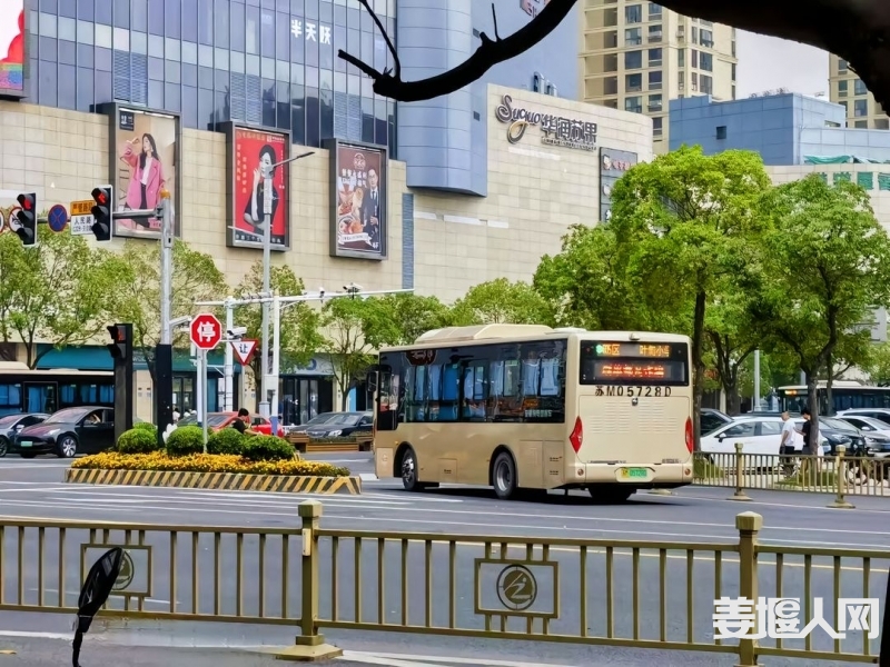 qi_niu_1686735820956_701_701_701.jpg