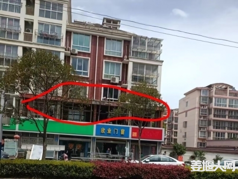 110935x49nq6e6ennj1et8.jpg