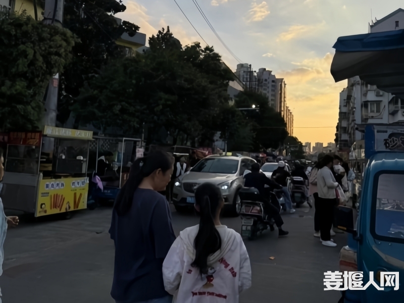 141317jxmqcz42ccux7gq7_副本.jpg