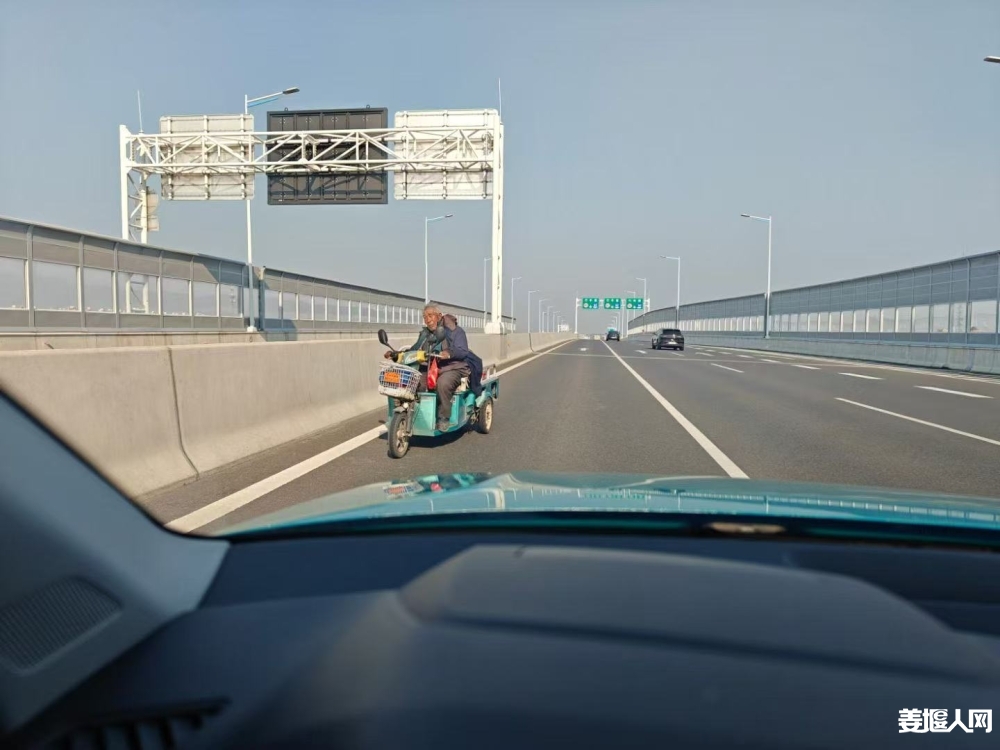微信图片_20250320202303.jpg